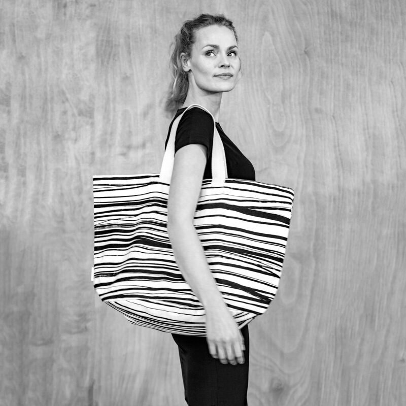 Wrapping Stripes – Shoulder Bag